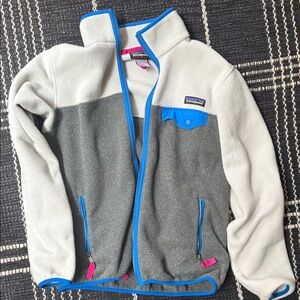 Patagonia Cream and Gray Fleece Jacket with Blue Accents